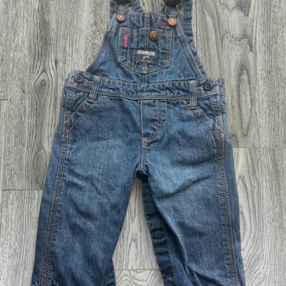 OshKosh B'gosh Girl Vestbak Denim Overalls Medium Wash 6 Months Pink Accents